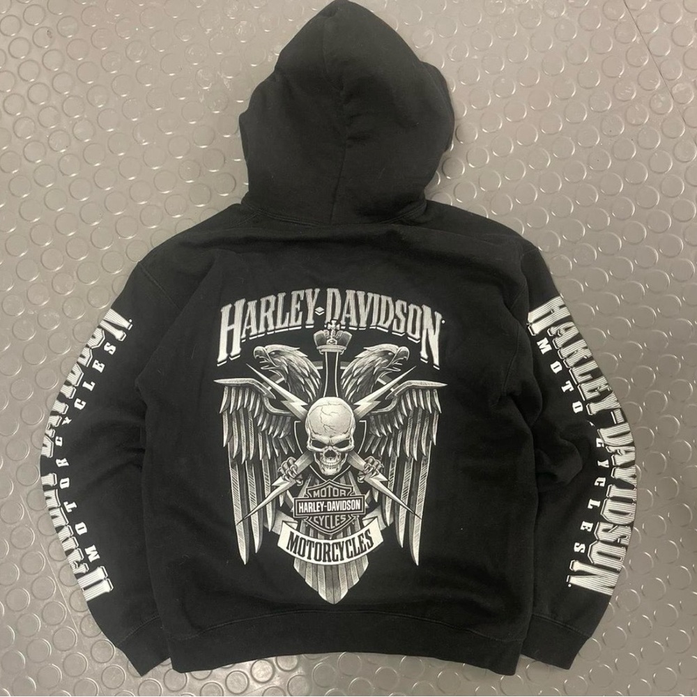 Harley-Davidson Black Hoodie with Skull and Wings Graphic